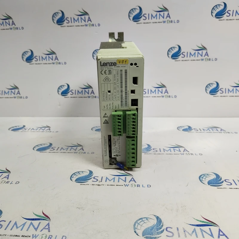 Lenze EVF8202-E 8200 Vector Servo Drive. SERVO AC DRIVE