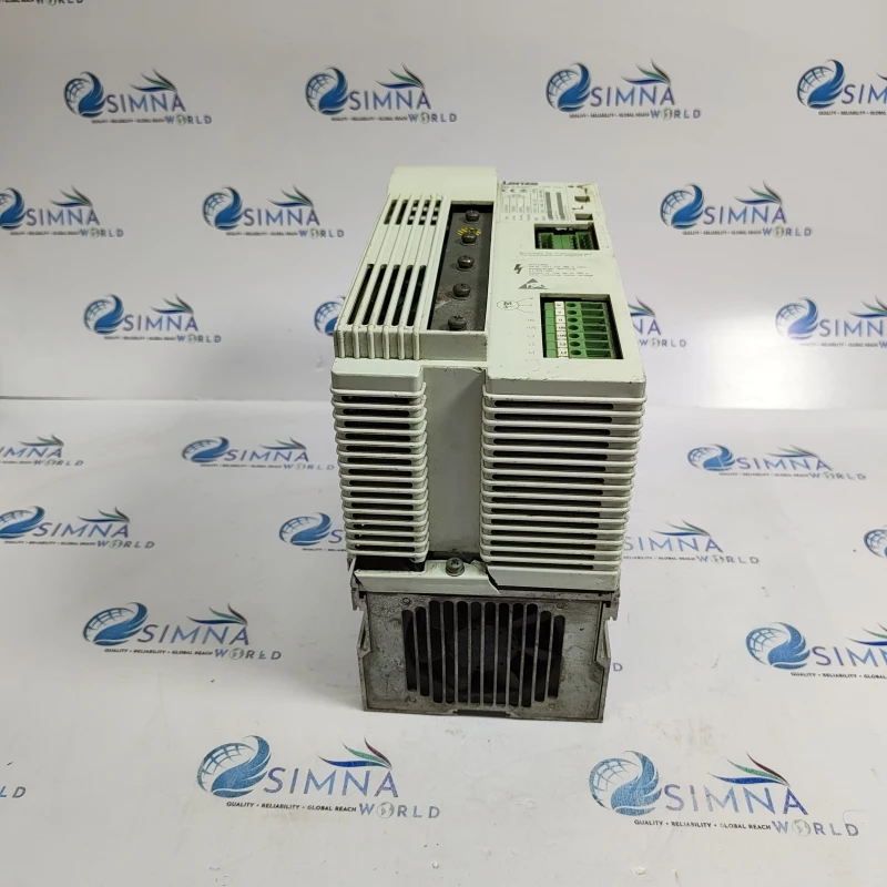 Lenze EVF8218-E 8200 Vector Servo Drive. thumbnail 3