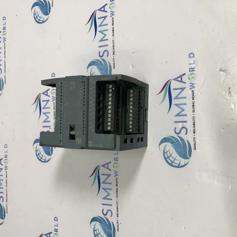 Siemens 6ES7223-1PL32-0XB0 SIMATIC S7-200 Digital I/O Module. thumbnail 2